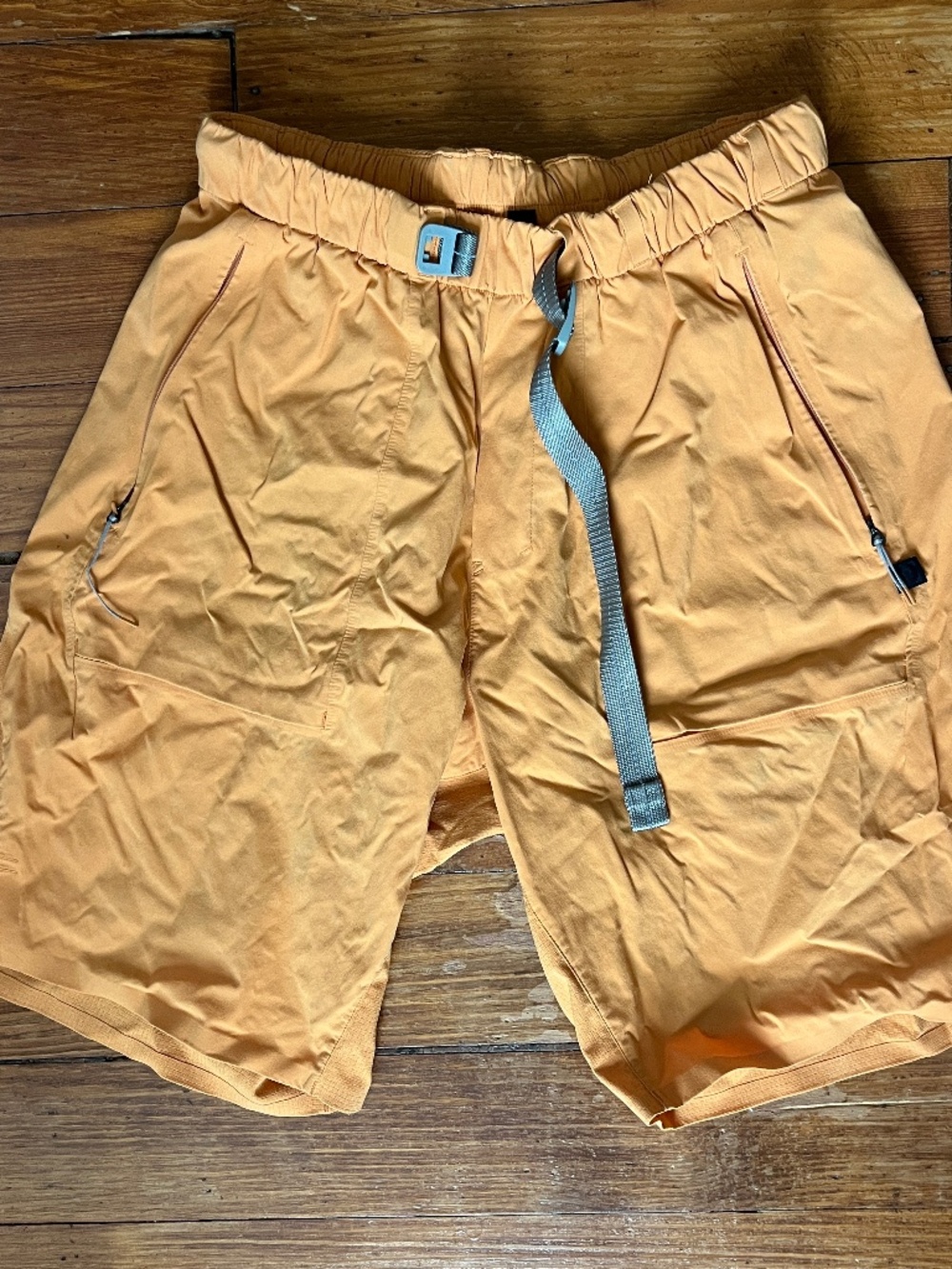 Lululemon Viha Short Sz M  In True Tangerine